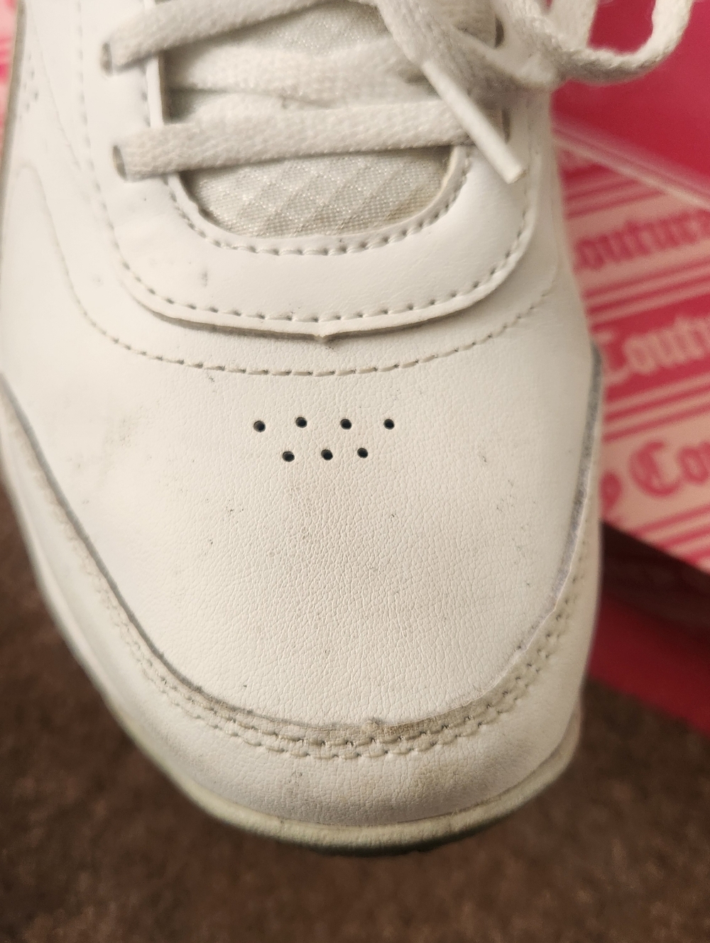 Reebok Runners - Picture 5 of 7